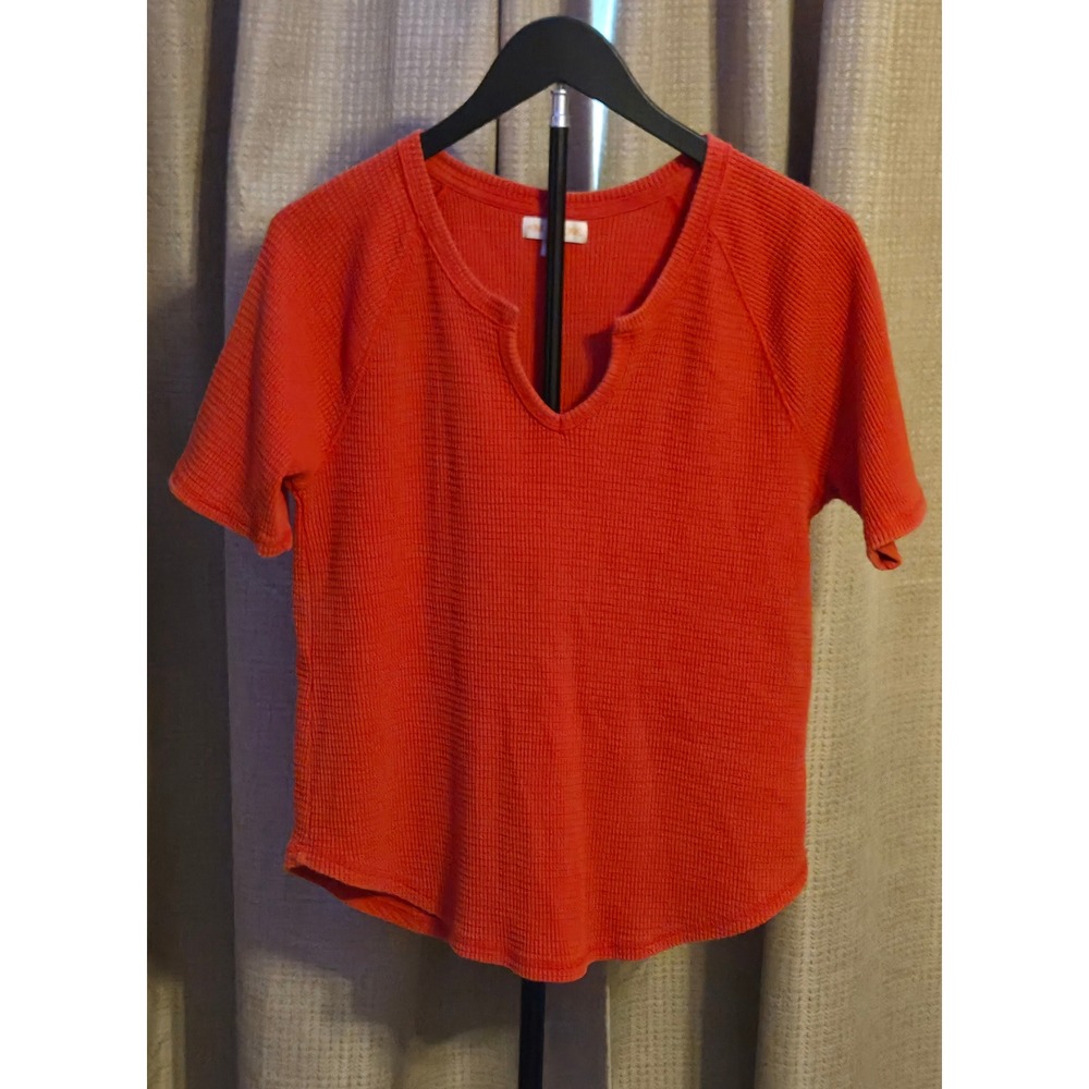 Knox Rose Waffle Knit Split Neck Blouse Women's Size Medium Red